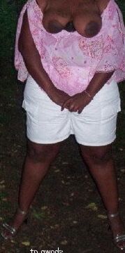 Ebony amateur pics from around the web