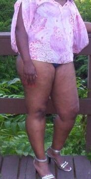 Ebony amateur pics from around the web