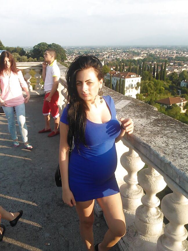 Adda, italienne, la grande soeur de Kyllah