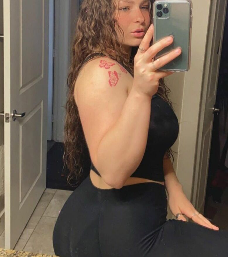 Hashemi Sisters nude