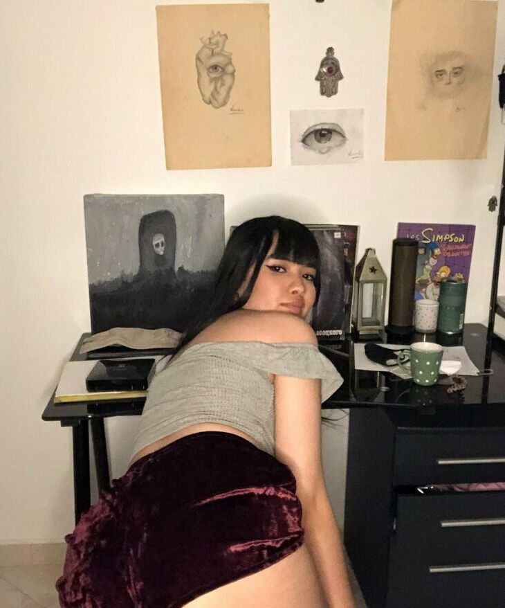 Naomieve nude