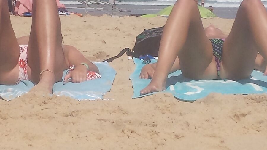 Beach voyeur