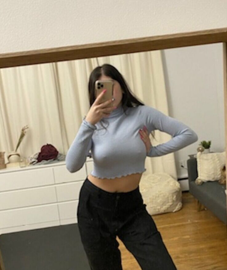 Thewildlatina nude
