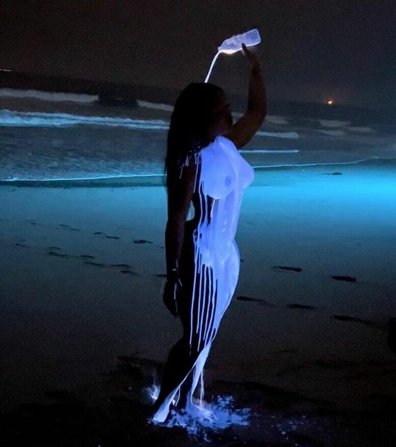 SZA nude