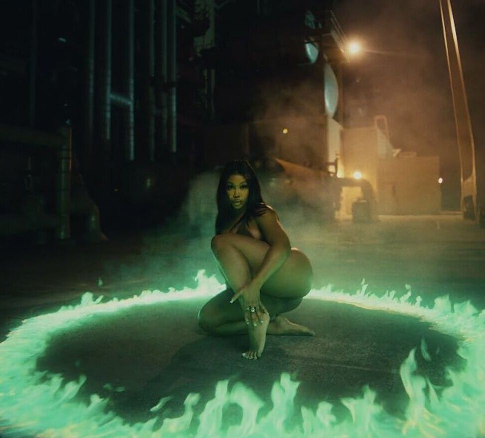SZA nude