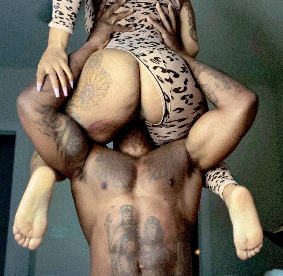 Helloomcfly nude