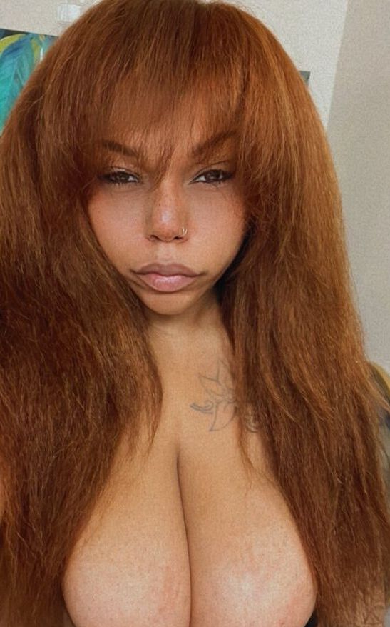 BadGyalGoodLife nude