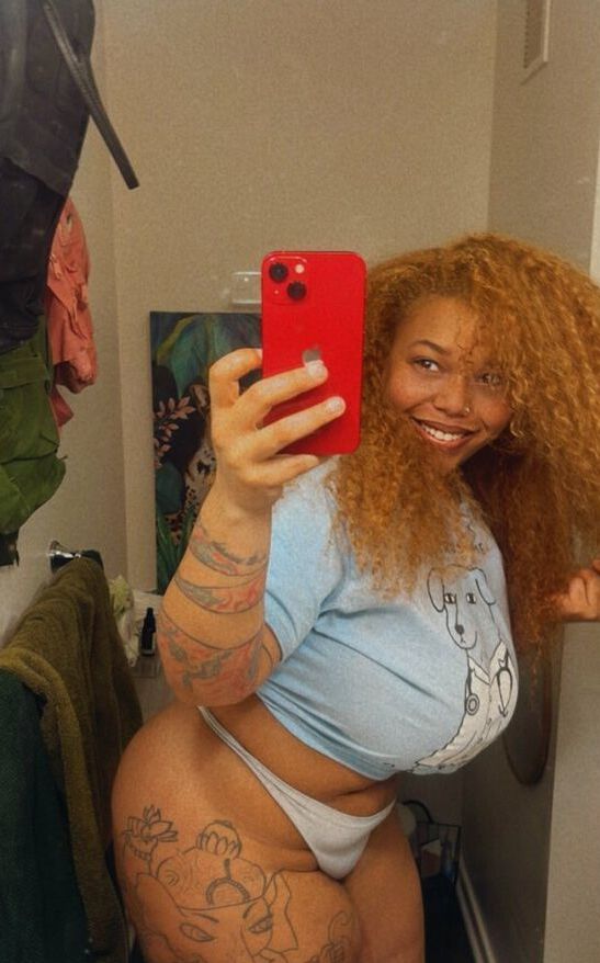 BadGyalGoodLife nude