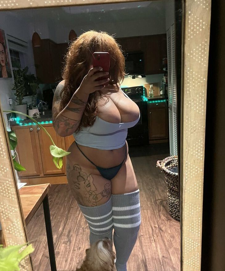 BadGyalGoodLife nude