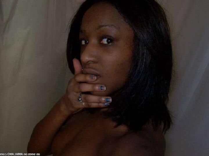 Skany black girlfriend taking selfies while naked