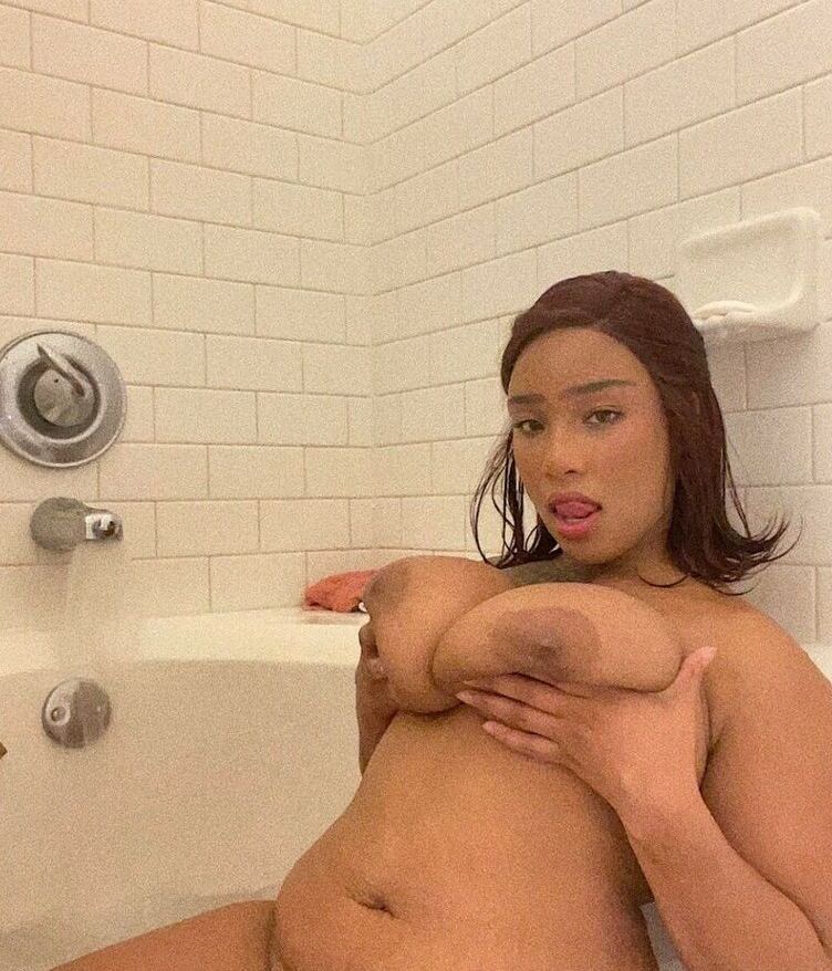 Raynellemariah nude