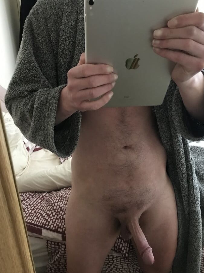 An old favourite. Hot granny riding dildo