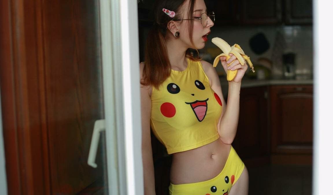 Loli Molly nude