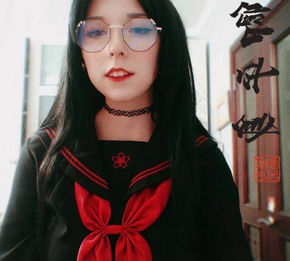 Loli Molly nude