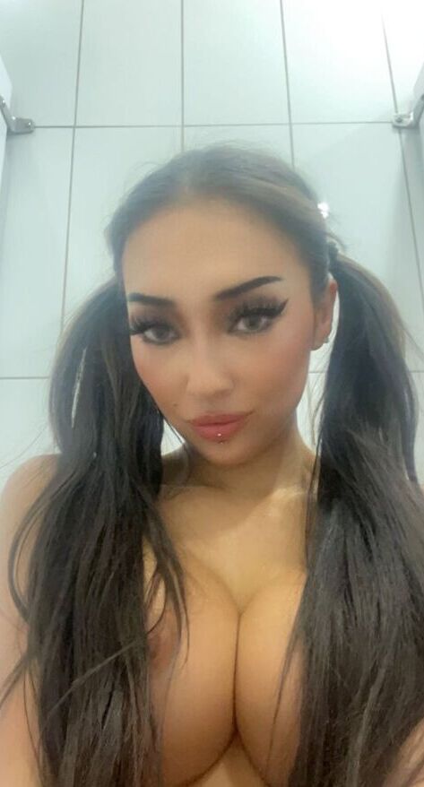 Mia Bunny nude