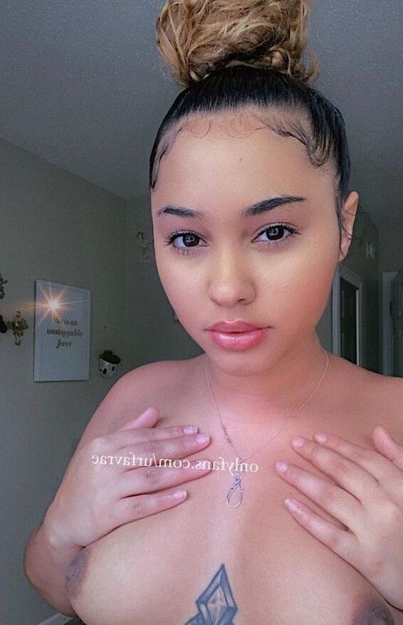 Urfavrae nude