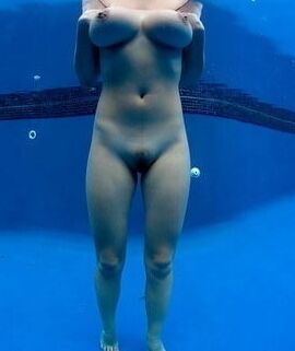 Swinger Pool Party