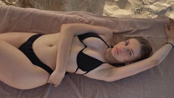 Xenia Tchoumi nude