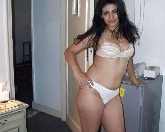 Arab dalya sharmota