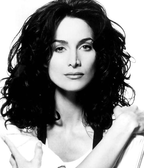 Carrie Anne Moss