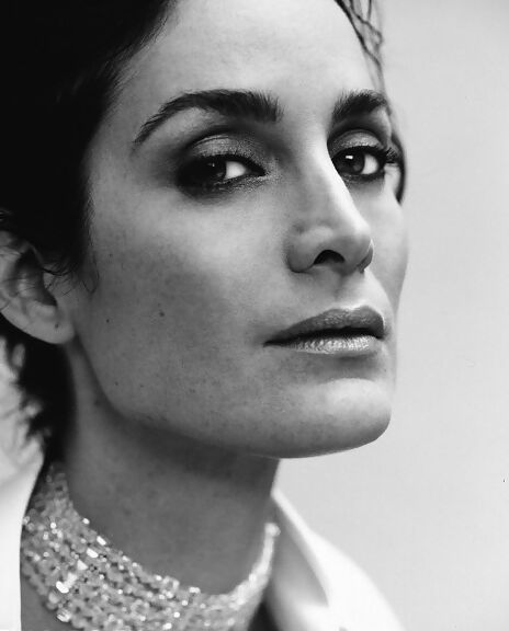 Carrie Anne Moss