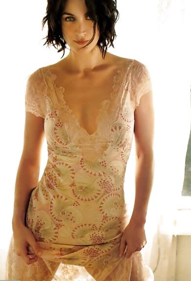 Carrie Anne Moss