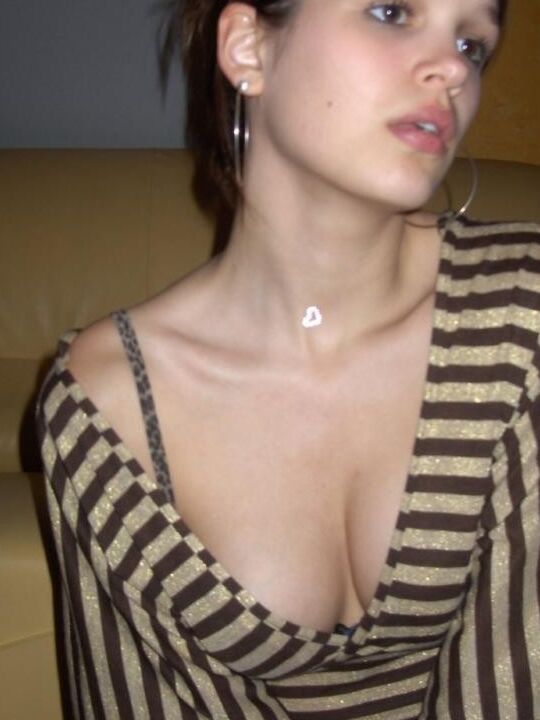 Compilation of a sexy amateur chick pussy-playing