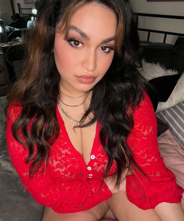 Gabby Ortiz nude