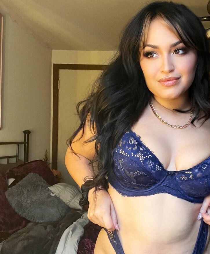Gabby Ortiz nude