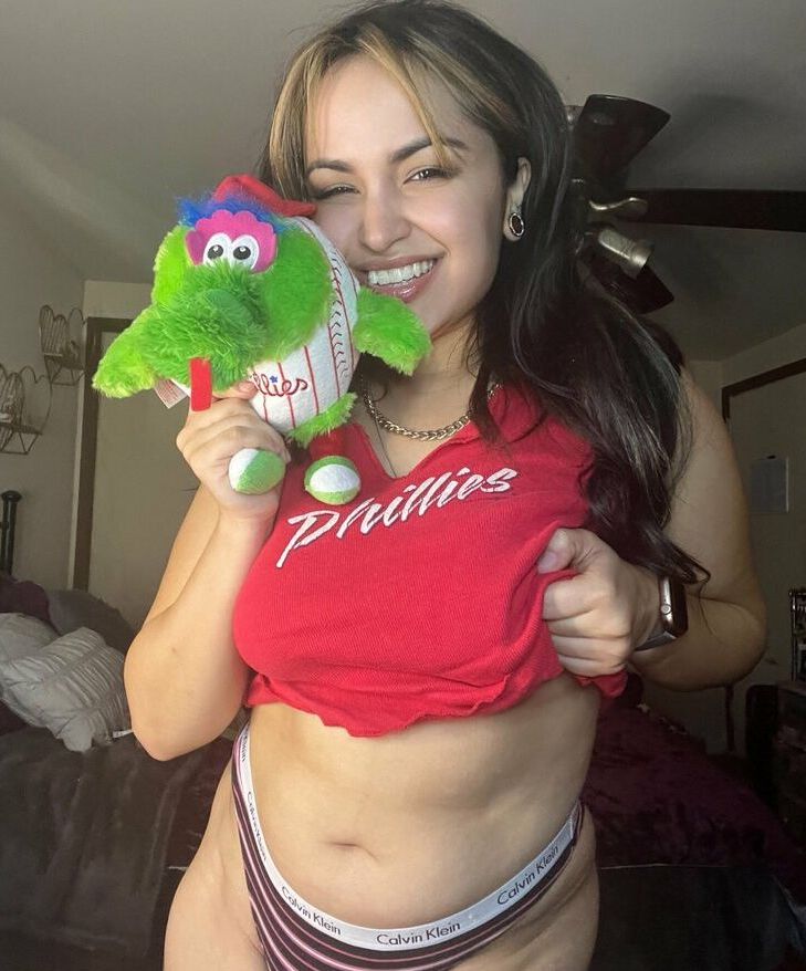 Gabby Ortiz nude