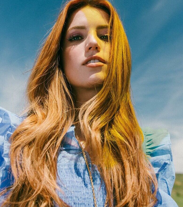 Sydney Sierota nude