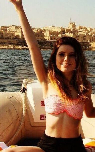 Sydney Sierota nude