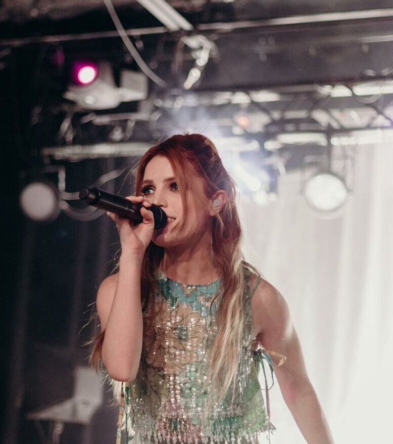 Sydney Sierota nude