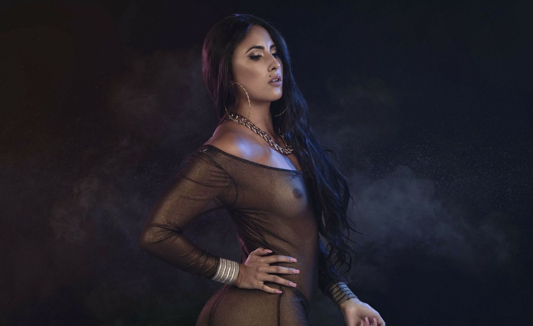 Sabrina Guetshaa nude