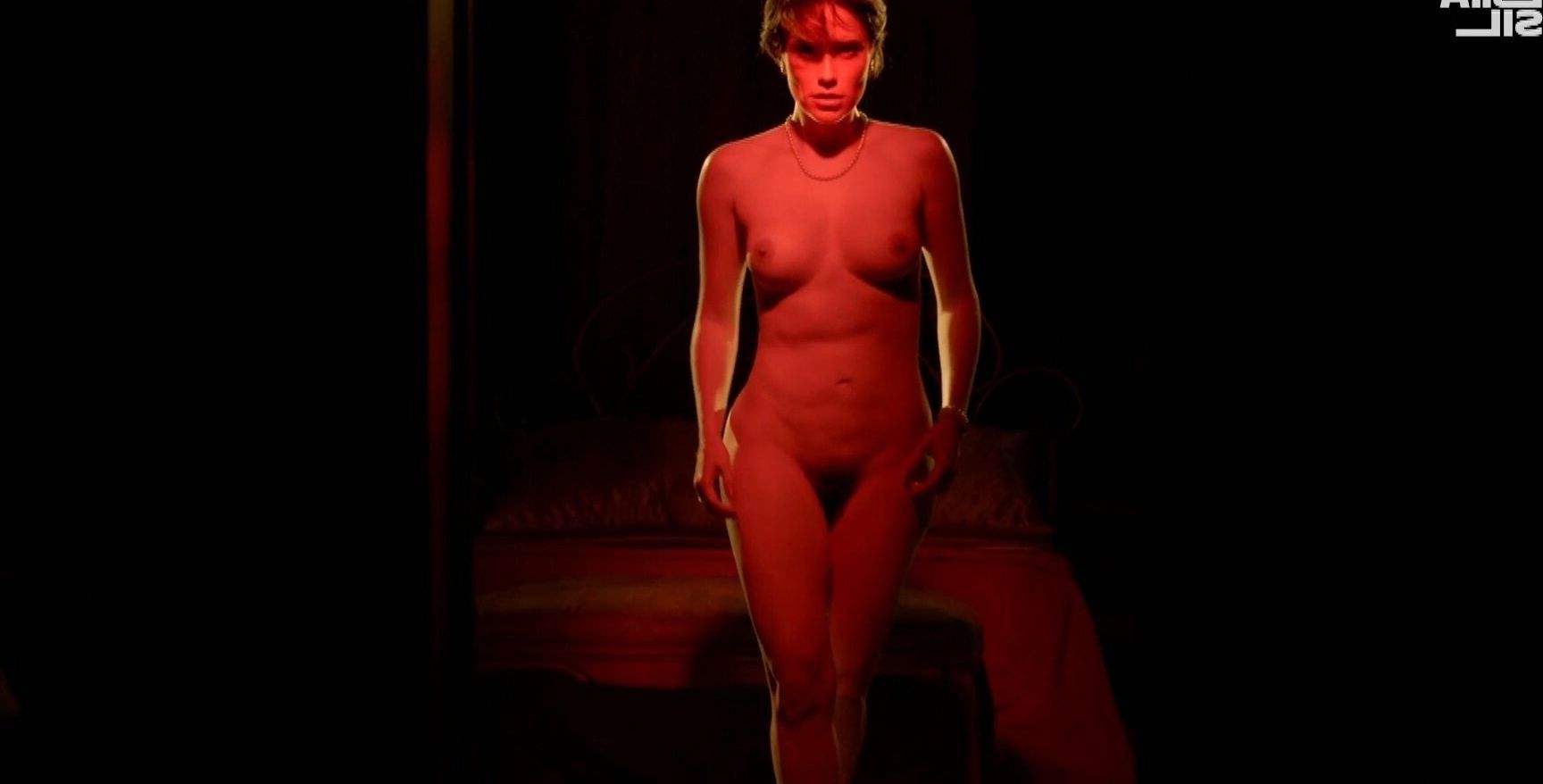 Fernanda Vasconcellos nude