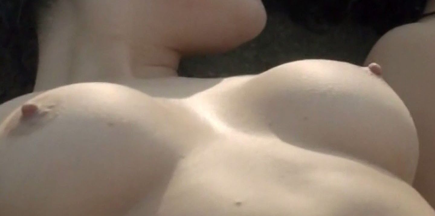 Fernanda Vasconcellos nude