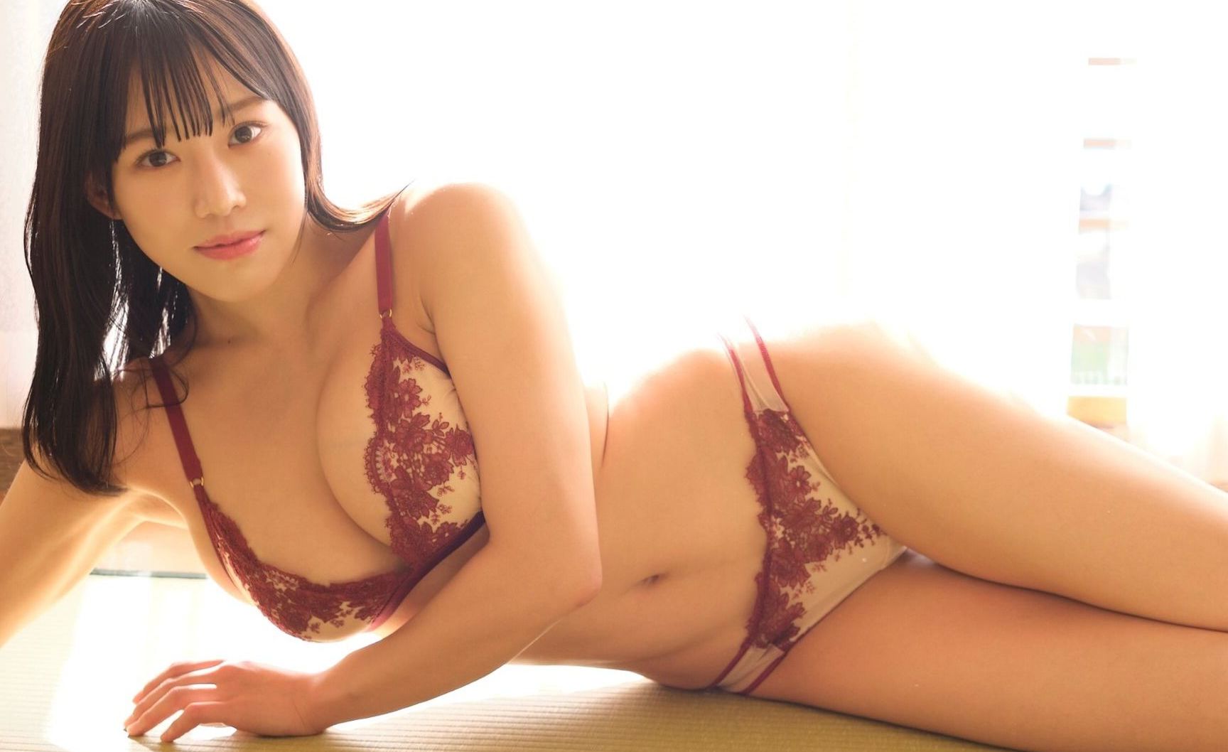 Nano Manamo nude