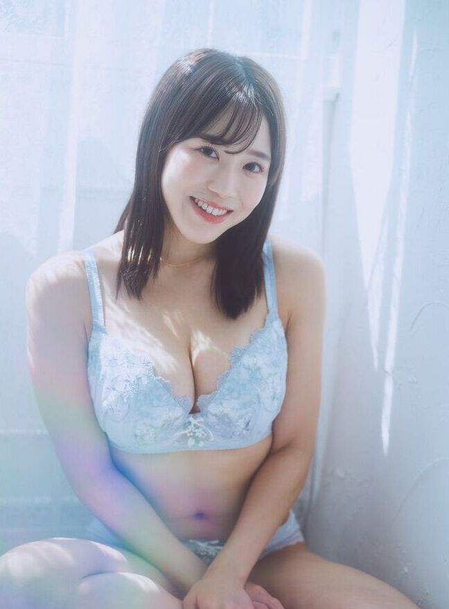 Nano Manamo nude