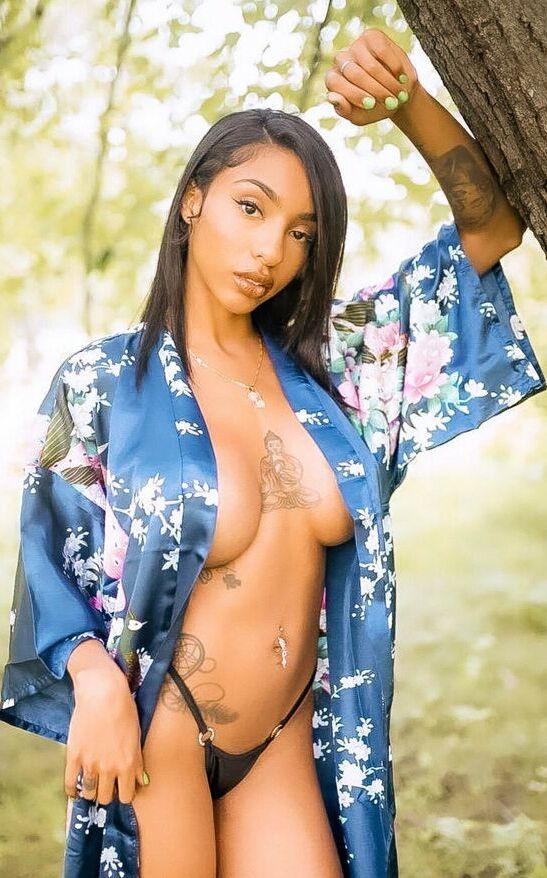 Beckyyyyyyyy nude
