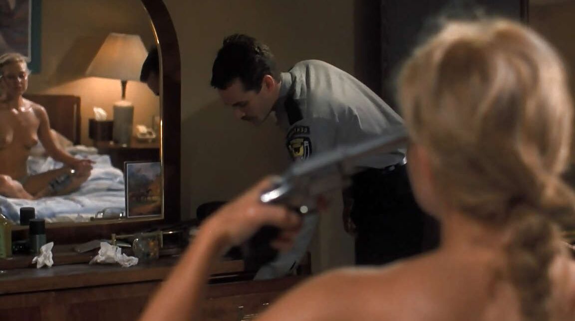 Ashley Judd showing her nice tits and getting fucked hard in nude movie caps