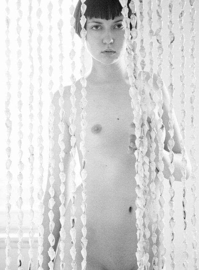 Nujolie nude