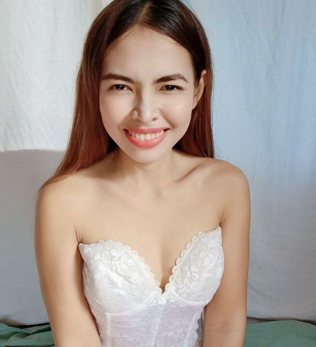 Mira Yenne nude