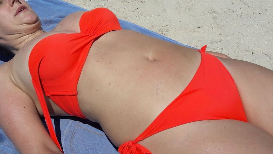 French MILF on vacation