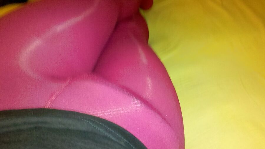 Sega in collant rosa - masterbation in pink pantyhose