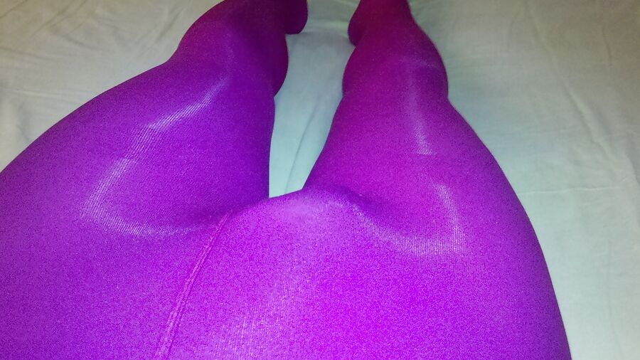 Sega in collant rosa - masterbation in pink pantyhose