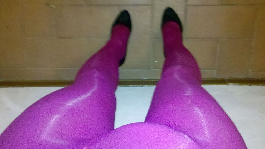 Sega in collant rosa - masterbation in pink pantyhose