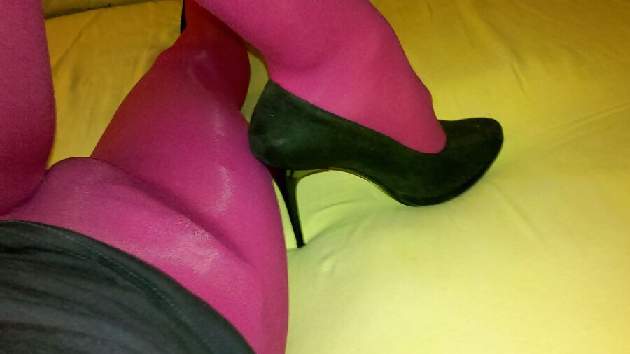 Sega in collant rosa - masterbation in pink pantyhose
