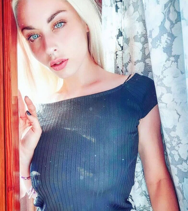 Lorih Caradonna nude