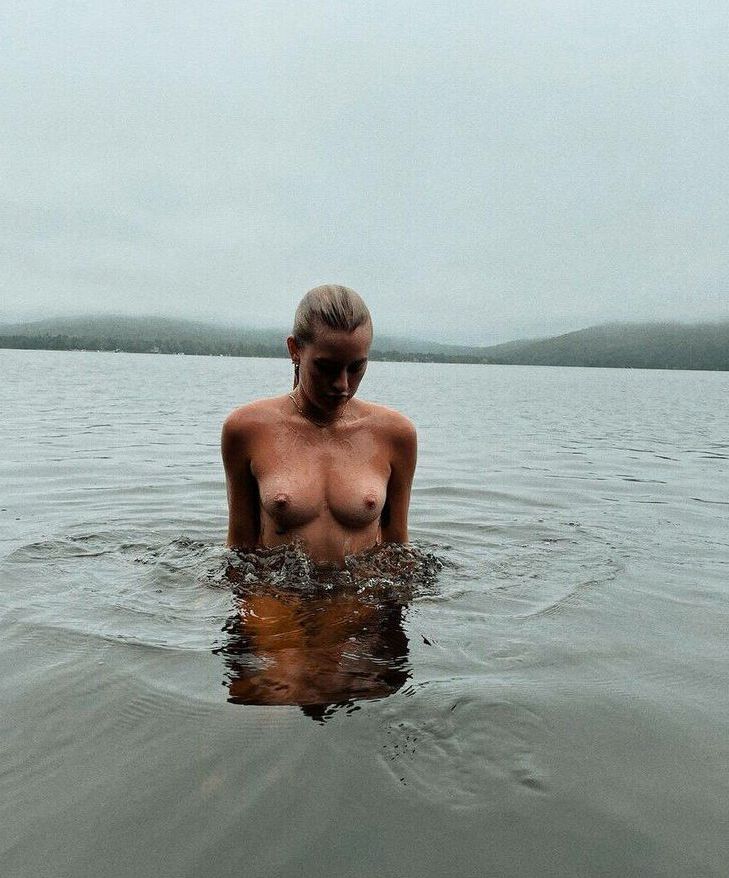 Chloe Verhagen nude