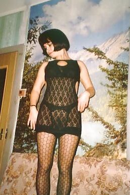 Russian married slut Anna Nikolaeva, now lives in the U.S.